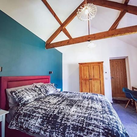 Cosy Cottage On Banks Of River Wye Foy 外观 照片
