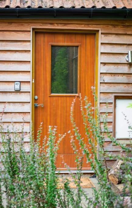 Cosy Cottage On Banks Of River Wye Foy 外观 照片