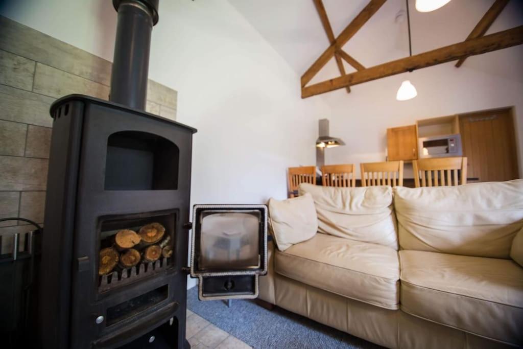 Cosy Cottage On Banks Of River Wye Foy 外观 照片