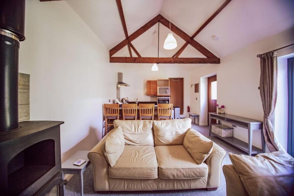 Cosy Cottage On Banks Of River Wye Foy 外观 照片