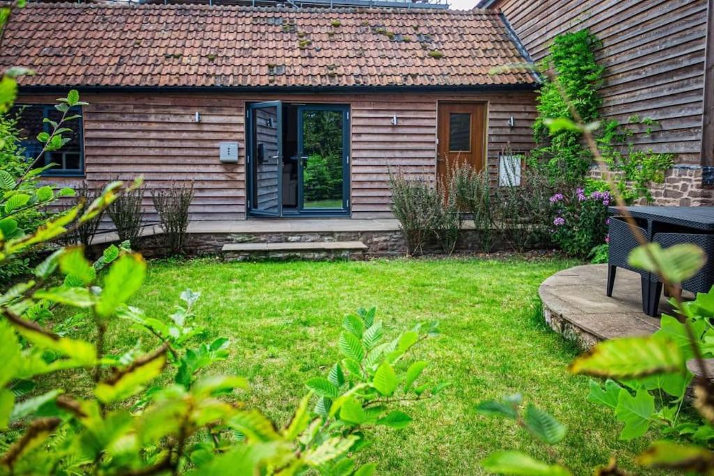 Cosy Cottage On Banks Of River Wye Foy 外观 照片